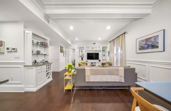 Boston, MA 02127,616 E 4th St #301