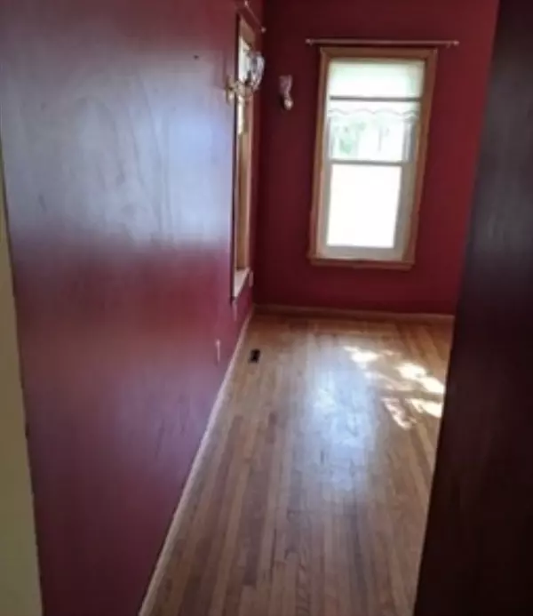 Malden, MA 02148,36 West Street #1