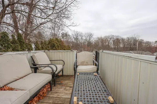 Dracut, MA 01826,100 Merrimack Ave #25