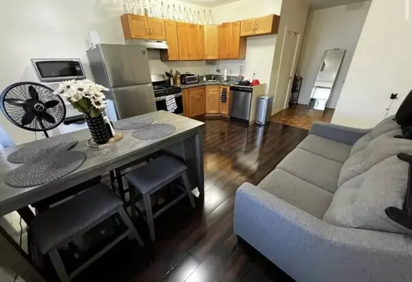 Boston, MA 02120,1576 Tremont Street #3