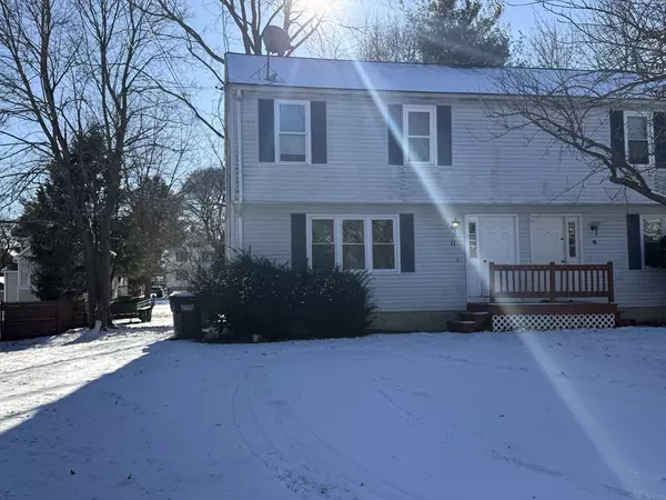 Milford, MA 01757,11 Julian Ln #11