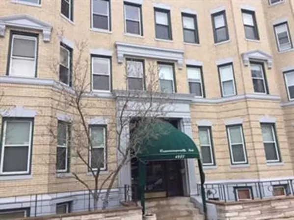 1423 Commonwealth Ave #304, Boston, MA 02135