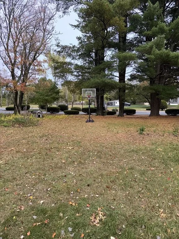 Methuen, MA 01844,146 Hampshire Rd