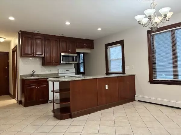 41 Sturtevant Ave #1, Norwood, MA 02062