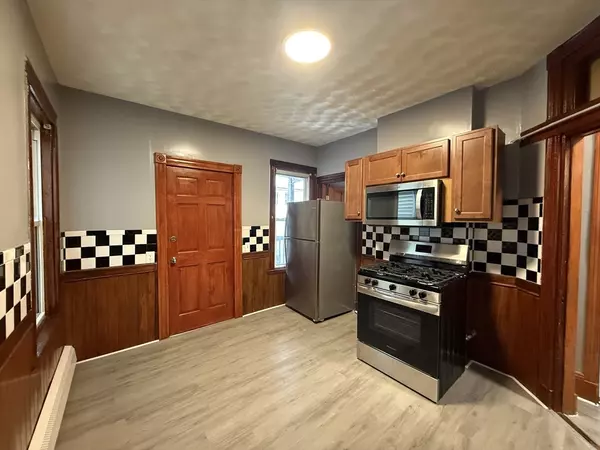 Boston, MA 02119,2A Marshfield St #2