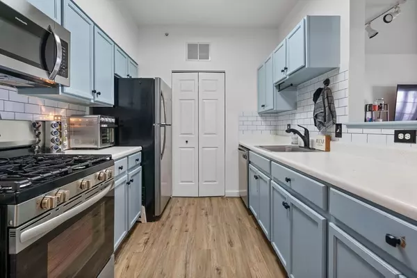 Methuen, MA 01844,21 Hampshire #412