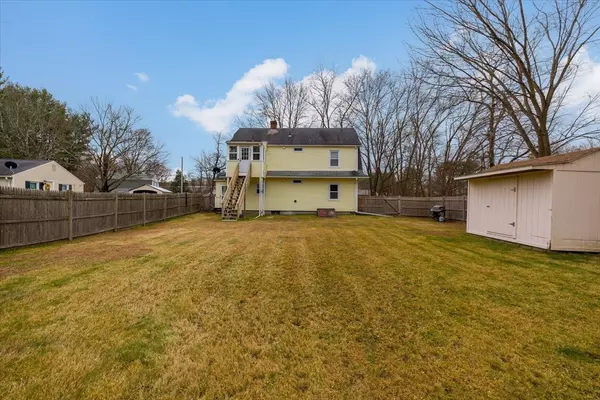 Oxford, MA 01540,7 Holbrook Rd #2