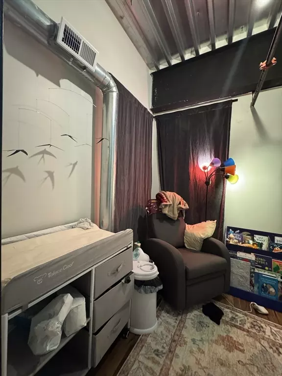 Chelsea, MA 02150,950 Broadway #24