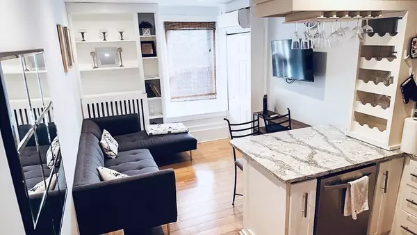 Boston, MA 02115,411 Beacon #10