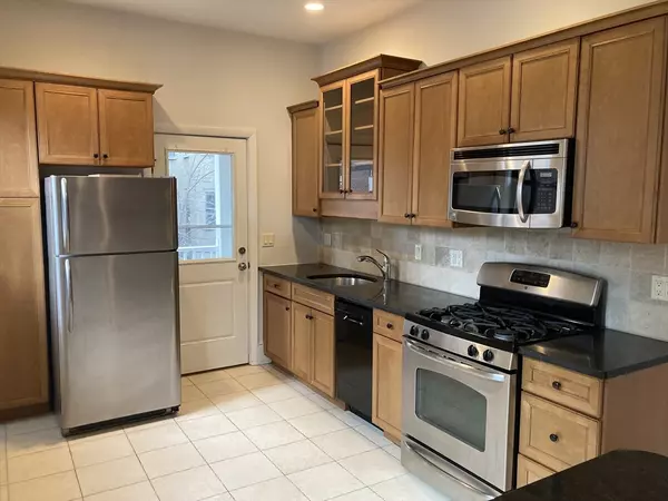 15 Trowbridge St. #8, Cambridge, MA 02138