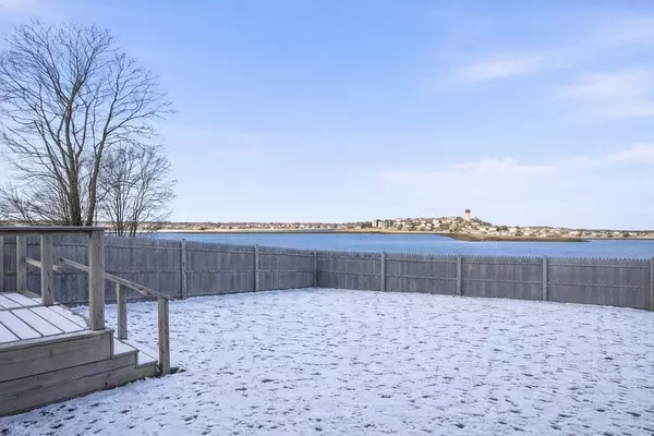 Winthrop, MA 02152,86L Undine Ave