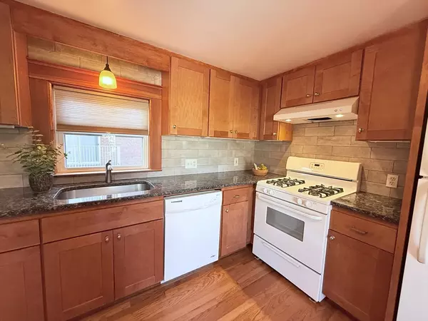 Boston, MA 02132,214 Spring St #2