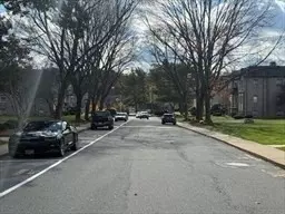 Brockton, MA 02301,113 Oak Lane #11