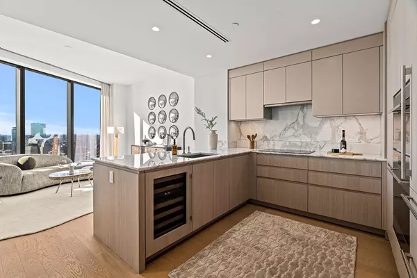 682 Atlantic Ave #38B, Boston, MA 02111