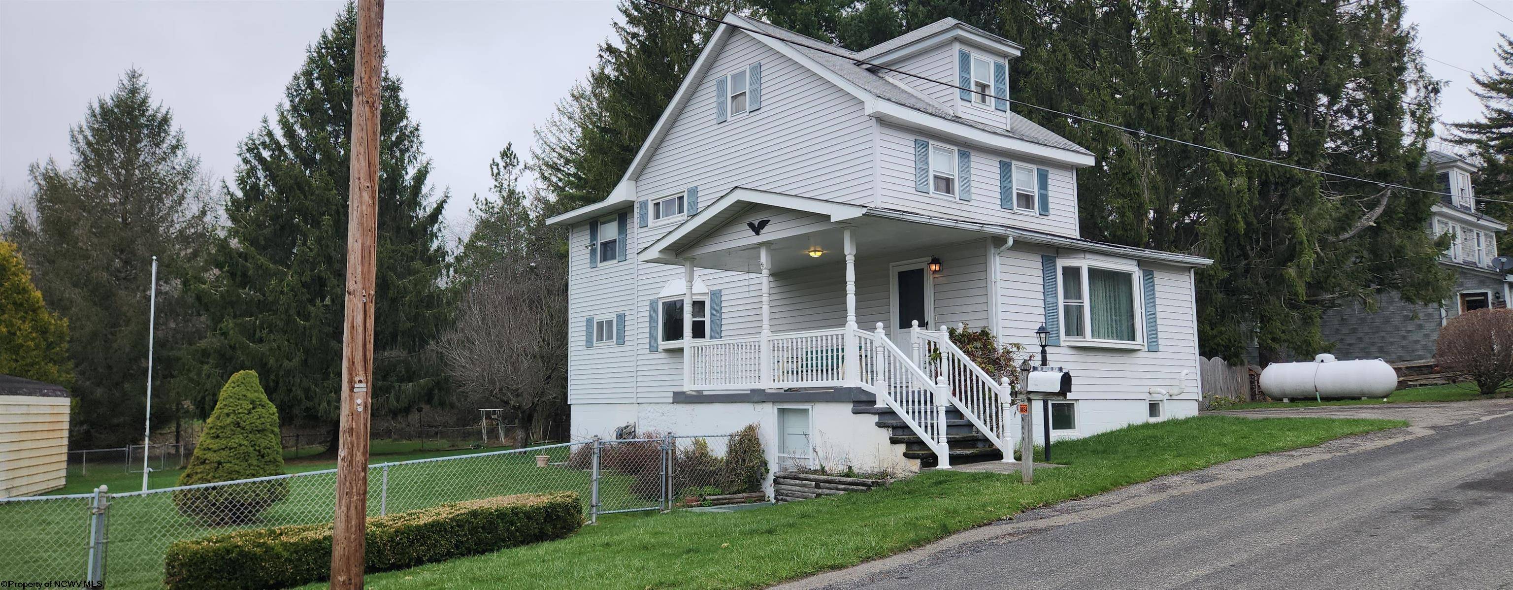 Thomas, WV 26292,35 Perry Avenue