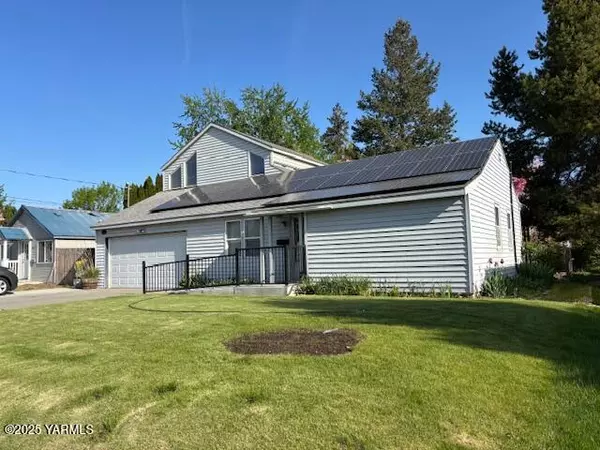 Grandview, WA 98930,611 5th St W