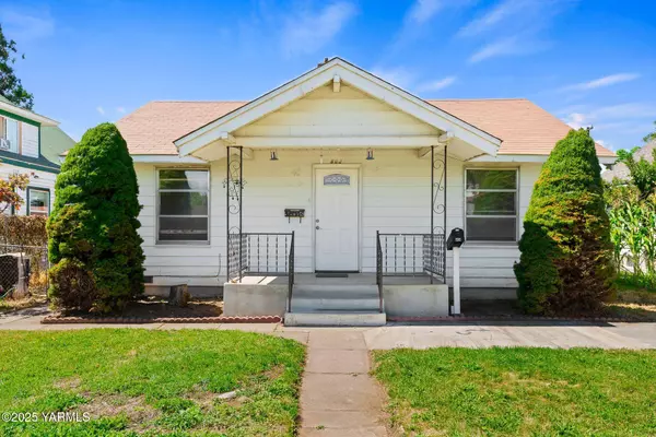 808 2nd St N, Yakima, WA 98901