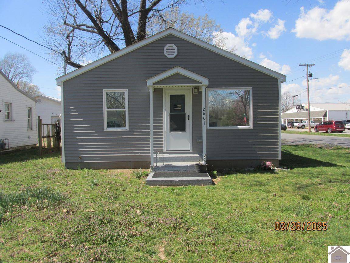 2601 Fairmont St, Paducah, KY 42003