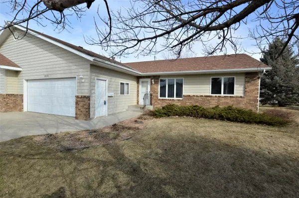 2231 Crystal Avenue SE, Aberdeen, SD 57401