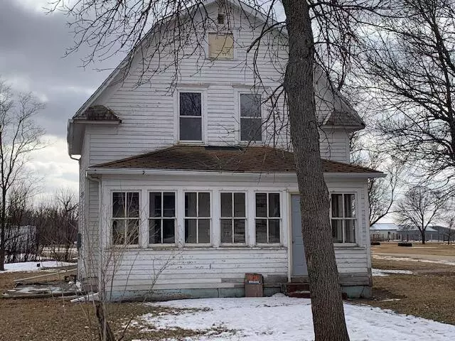 219 1st Avenue W, Andover, SD 57422