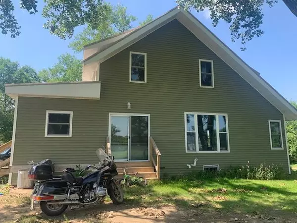 Webster, SD 57274,110 3rd Avenue E