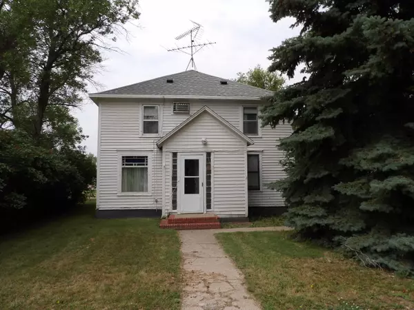 720 2nd Avenue, Ipswich, SD 57451