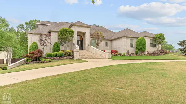 2323 Summit Oaks Cove, Jonesboro, AR 72404