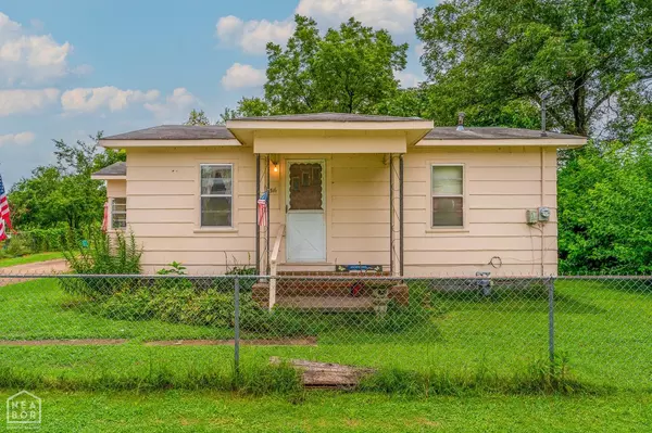 316 SE Hayes Street, Hoxie, AR 72433