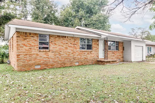 2512 SE 2nd Street, Hoxie, AR 72433