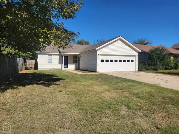 2813 Brookside Circle, Paragould, AR 72450