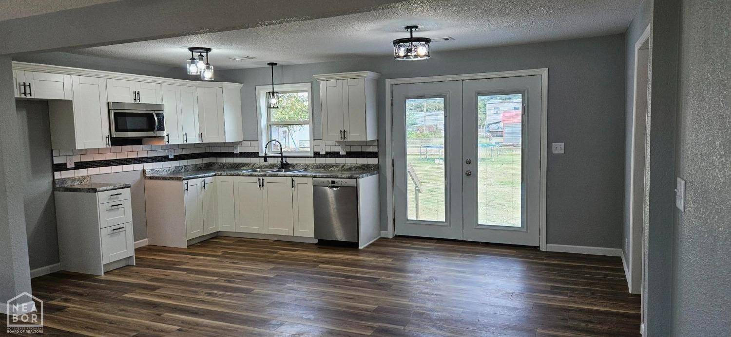 Corning, AR 72422,1004 Maddox Street