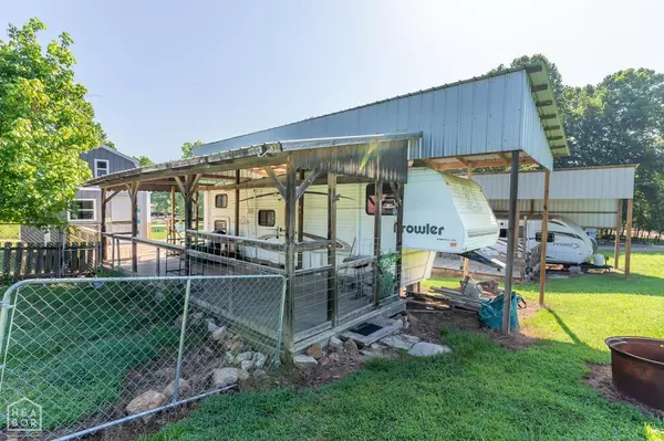 Hardy, AR 72452,120 Bluff Rd. Circle
