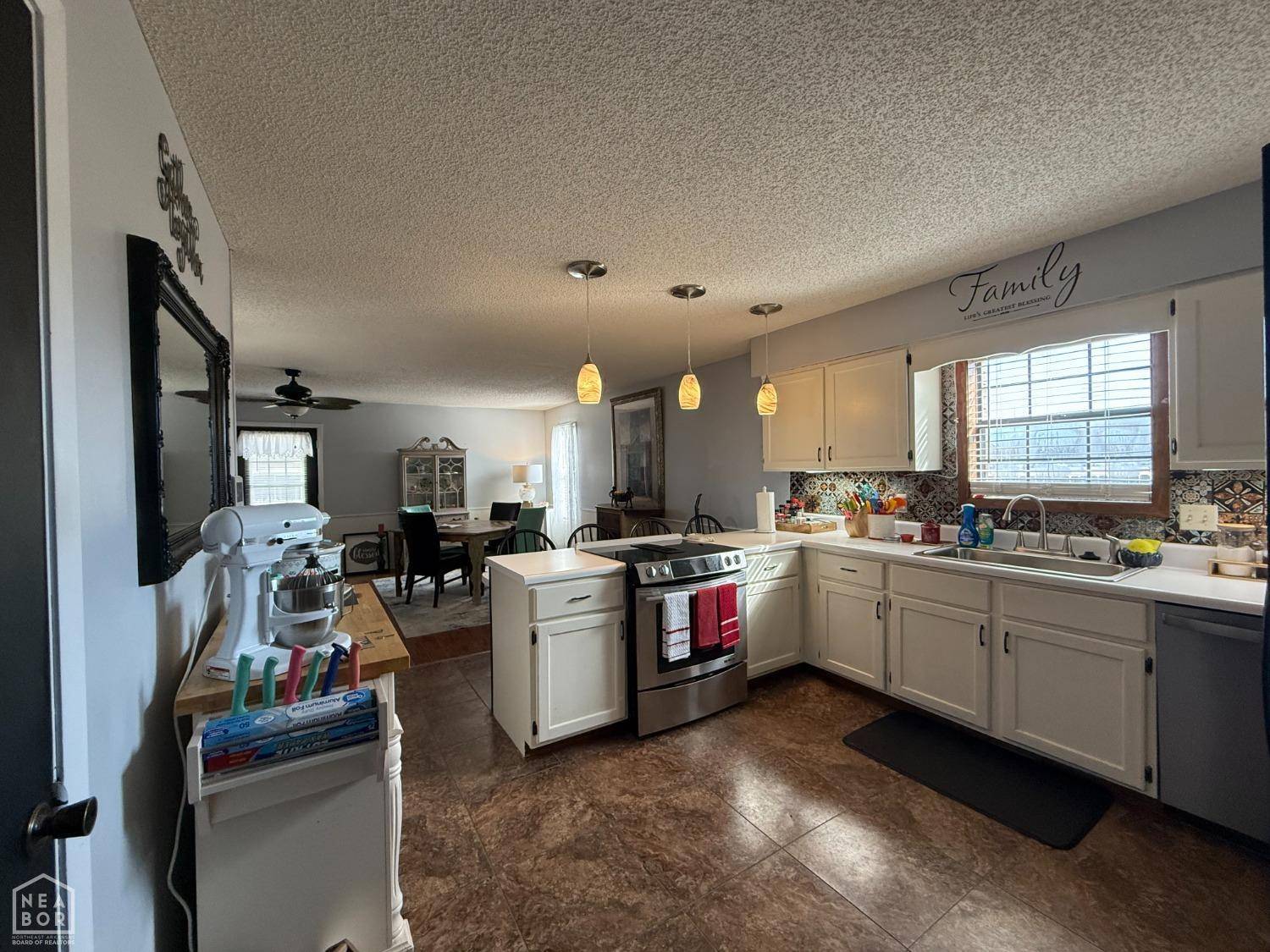 Paragould, AR 72450,1201 Asa Drive