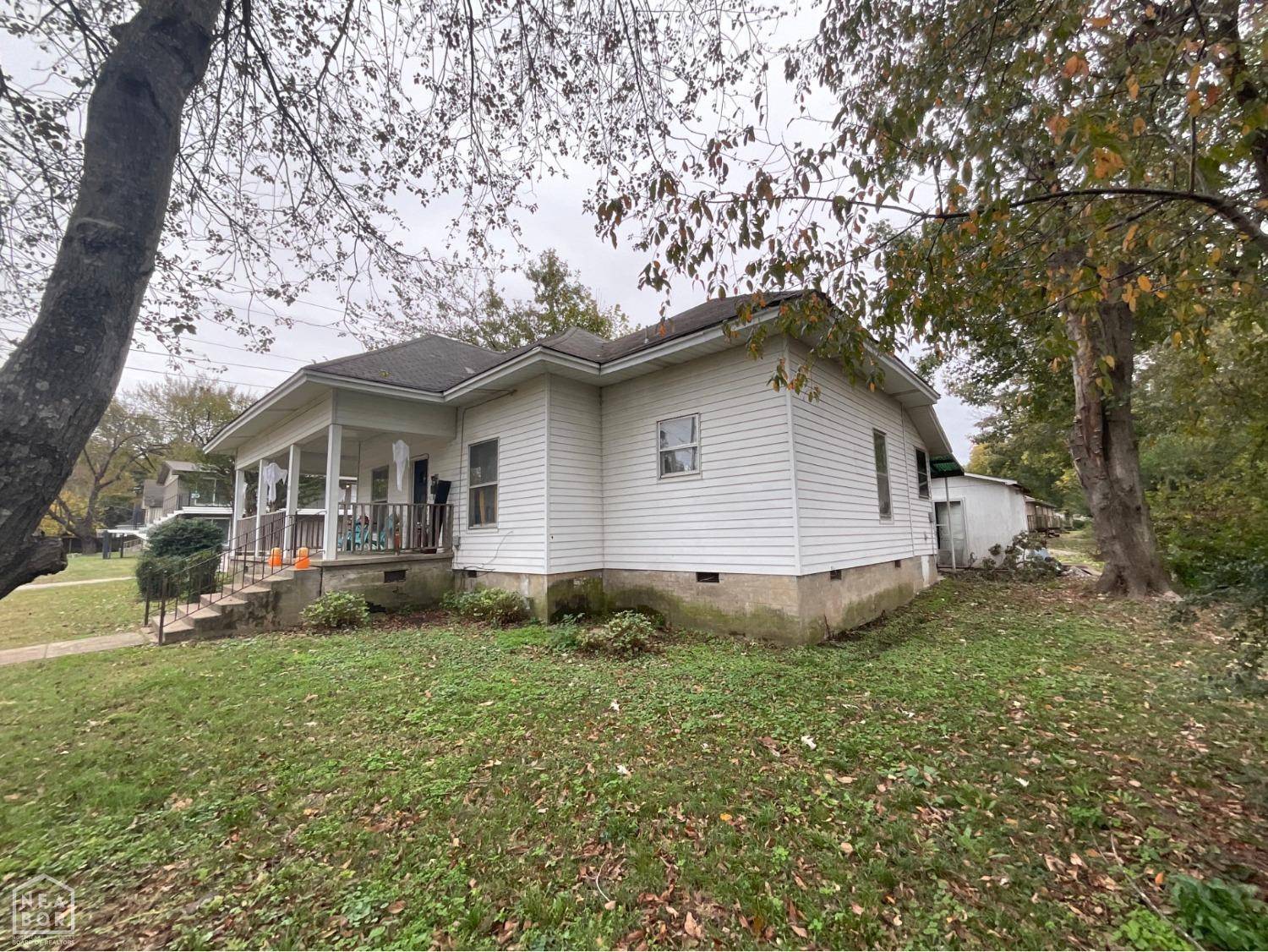 Jonesboro, AR 72401,903 W Oak Avenue W