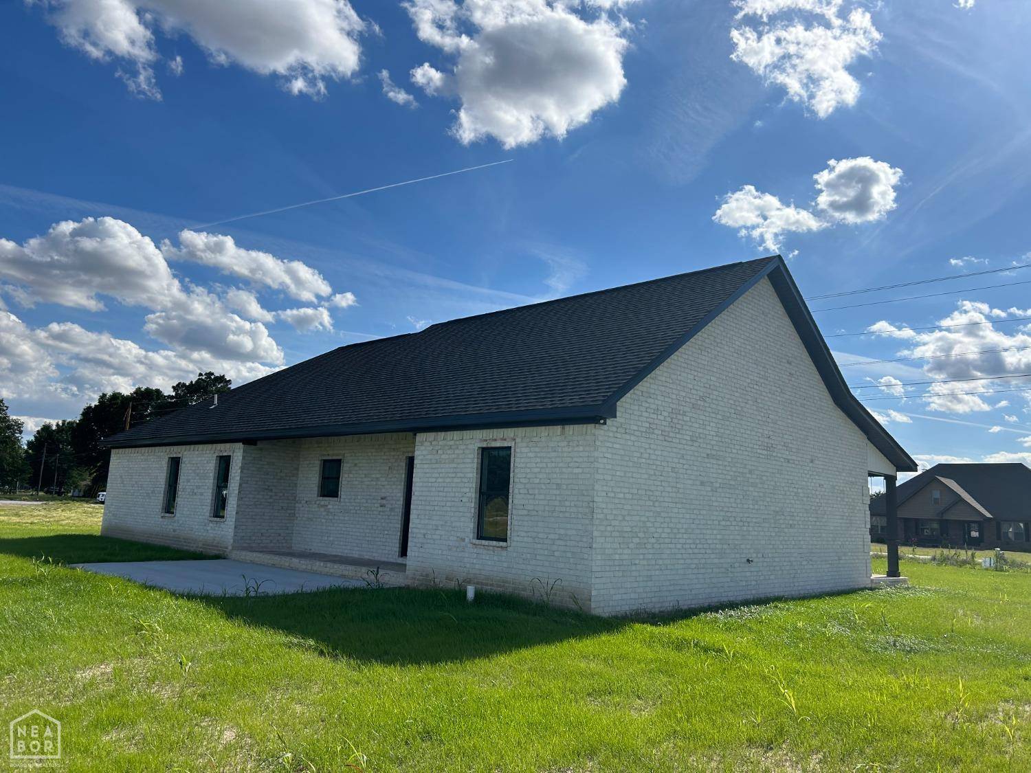 Trumann, AR 72472,812 Pecan Grove