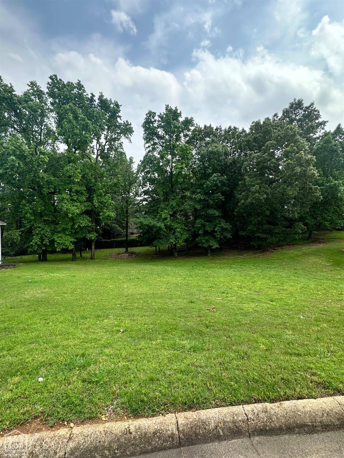 Jonesboro, AR 72404,2005 Stillwater Drive
