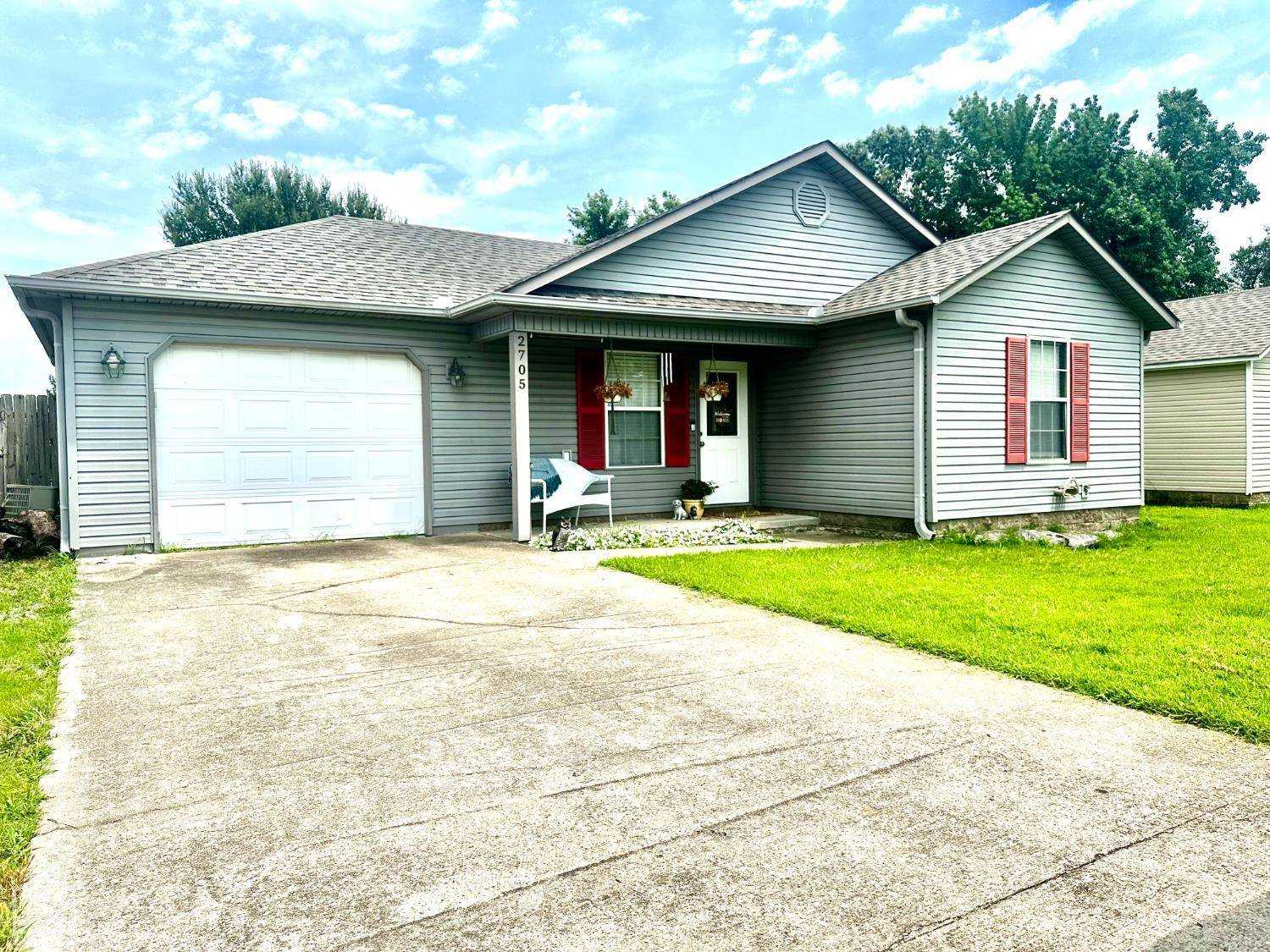 2705 N 4 1/2 Street, Paragould, AR 72450