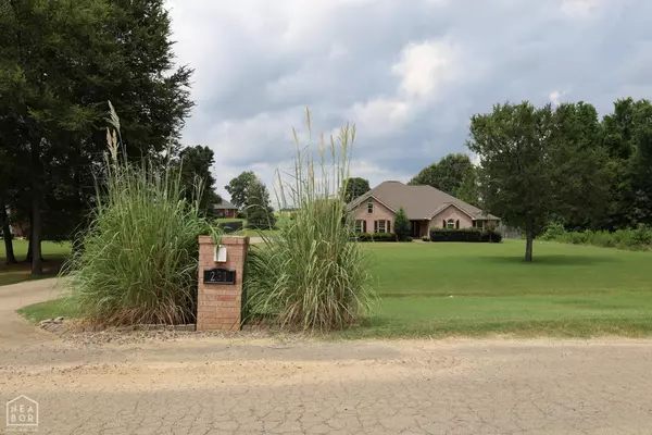 Jonesboro, AR 72405,231 County Road 7452