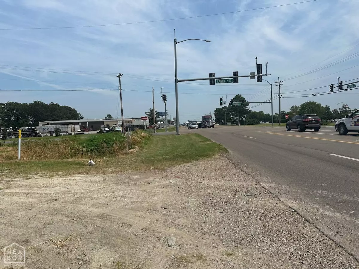 Jonesboro, AR 72401,4604 E Highland Drive