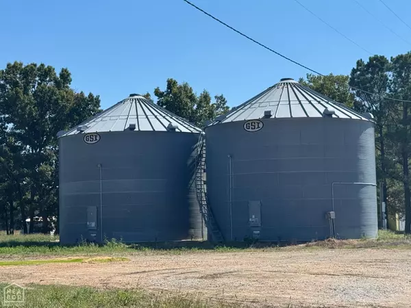 Weiner, AR 72479,619 Flag Slough Lane