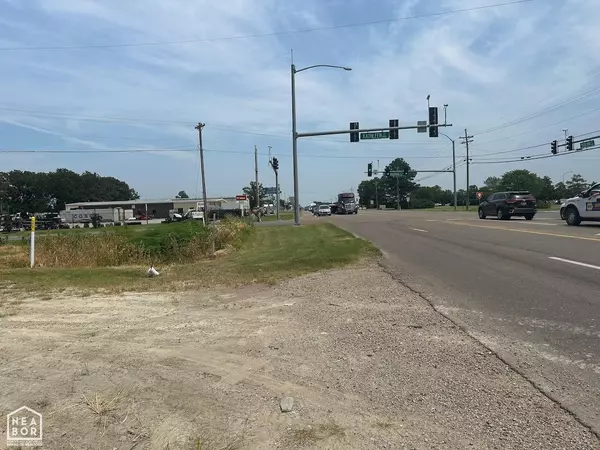 4604 E Highland Drive E, Jonesboro, AR 72401