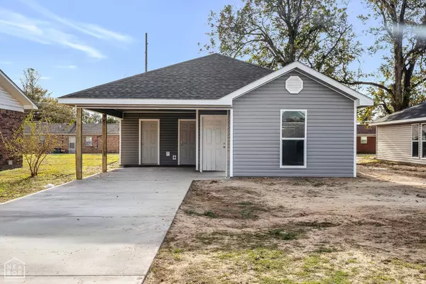 Walnut Ridge, AR 72476,212 NE Front Street