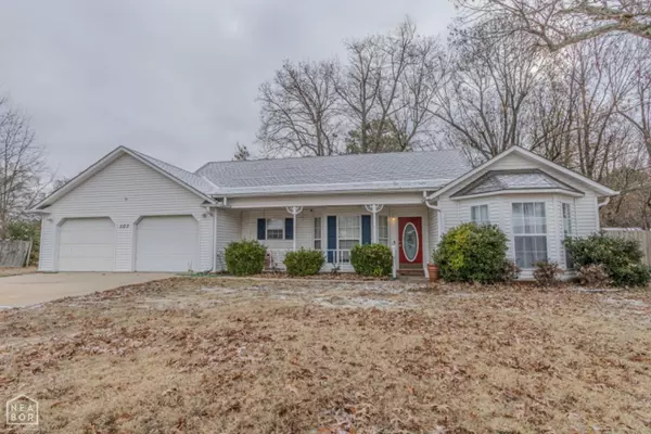 503 S 32nd Street, Paragould, AR 72450