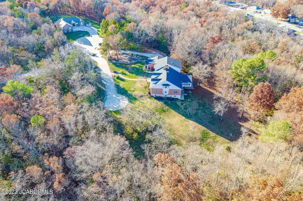 Jefferson City, MO 65101,425 CEDAR CREEK COURT