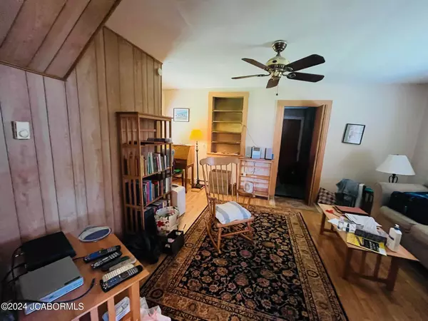 Argyle, MO 65001,4248 HWY T