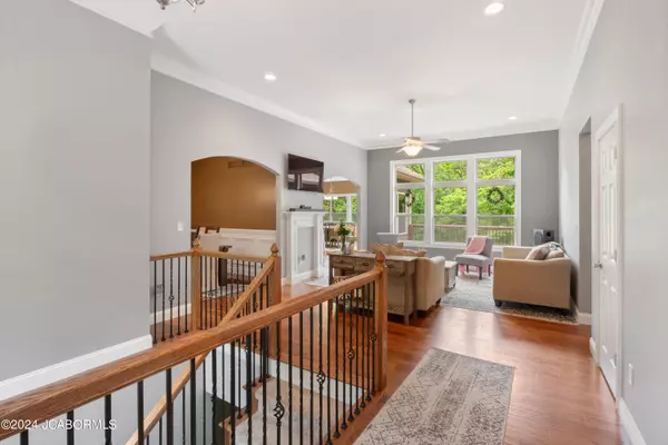 Sturgeon, MO 65284,1481 E PINNACLES ROAD