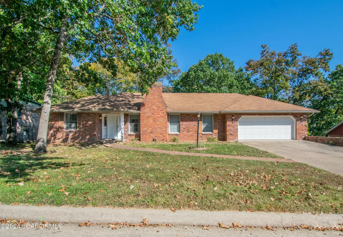 Jefferson City, MO 65101,1745 ENGELWOOD DRIVE