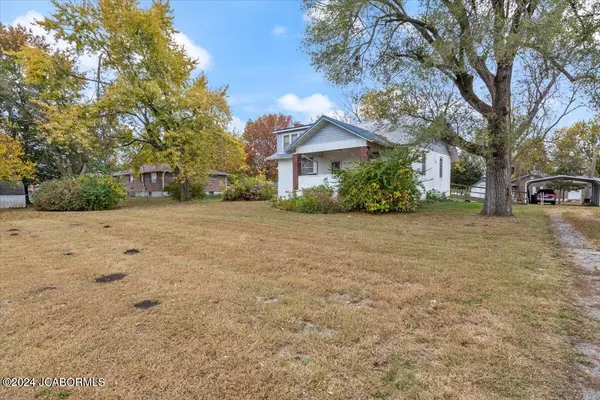 401 MANOR DRIVE, Eldon, MO 65026