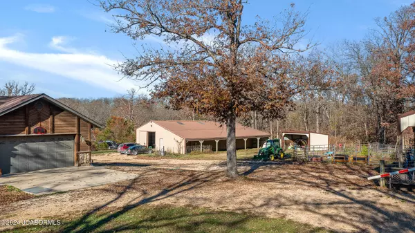 Kingdom City, MO 65262,3047 COUNTY RD 156