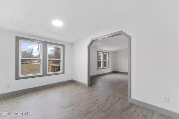 Holts Summit, MO 65043,11664 COUNTY ROAD 4012